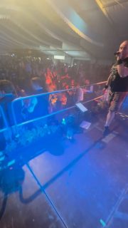 Was ein Abriss beim Feuerwehrfest in Gansheim 🚨🍺 Volles Zelt und pure Stimmung ab Minute 1!!! Vielen Dank an @feuerwehr_gansheim @sebirhsn & @licht_und_tontechnik_munninger #partyband #festzelt#unterbaarer#bierzelt