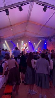 450 Jahre Feuerwehren Bissingen-Hochstein-Unterbissingen 🚨
#jollysound #partyband #bierzelt #feuerwehrfest